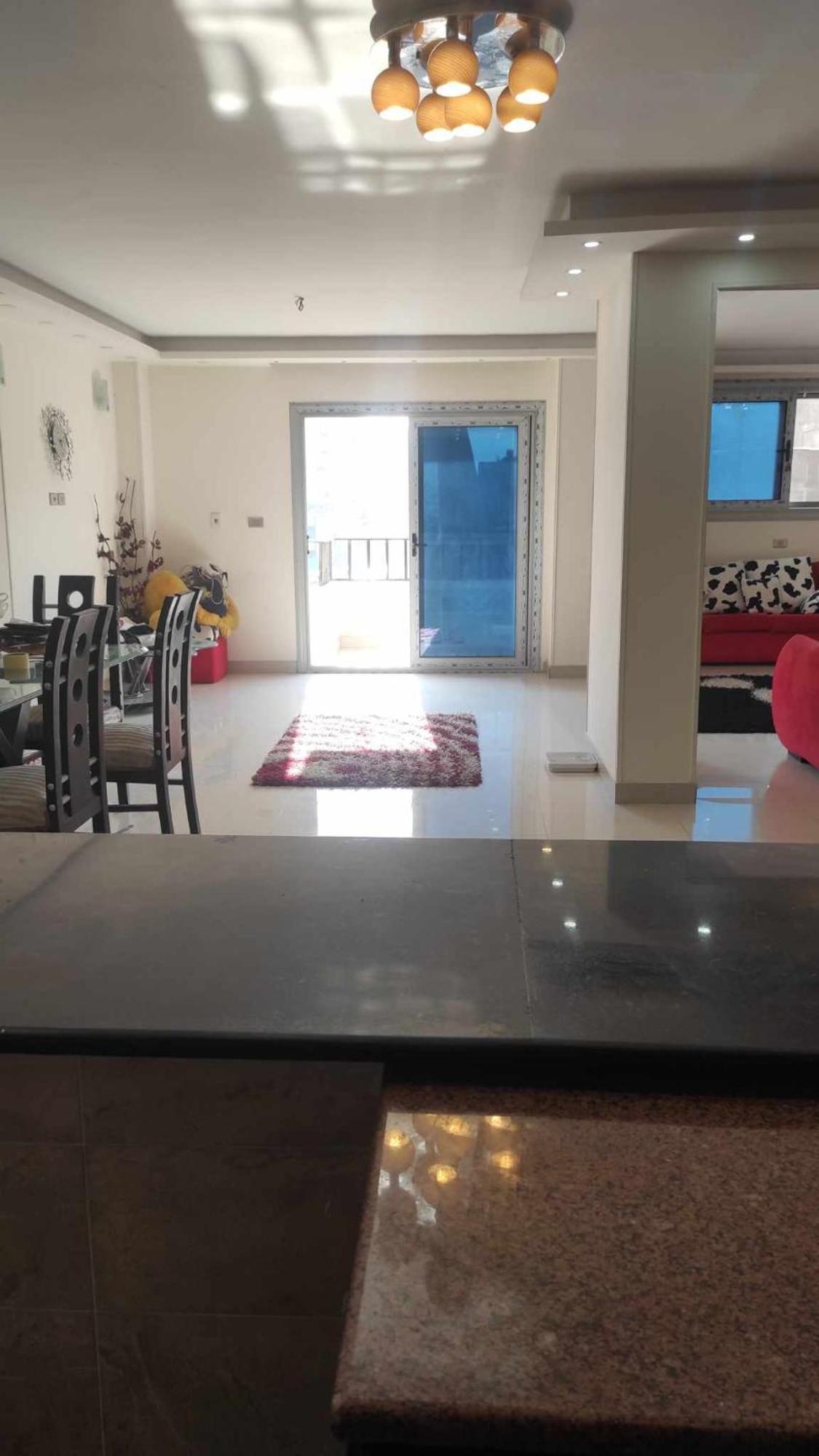 Appartement Comfy Luxurious In Location In Mansheyet El Bakry East