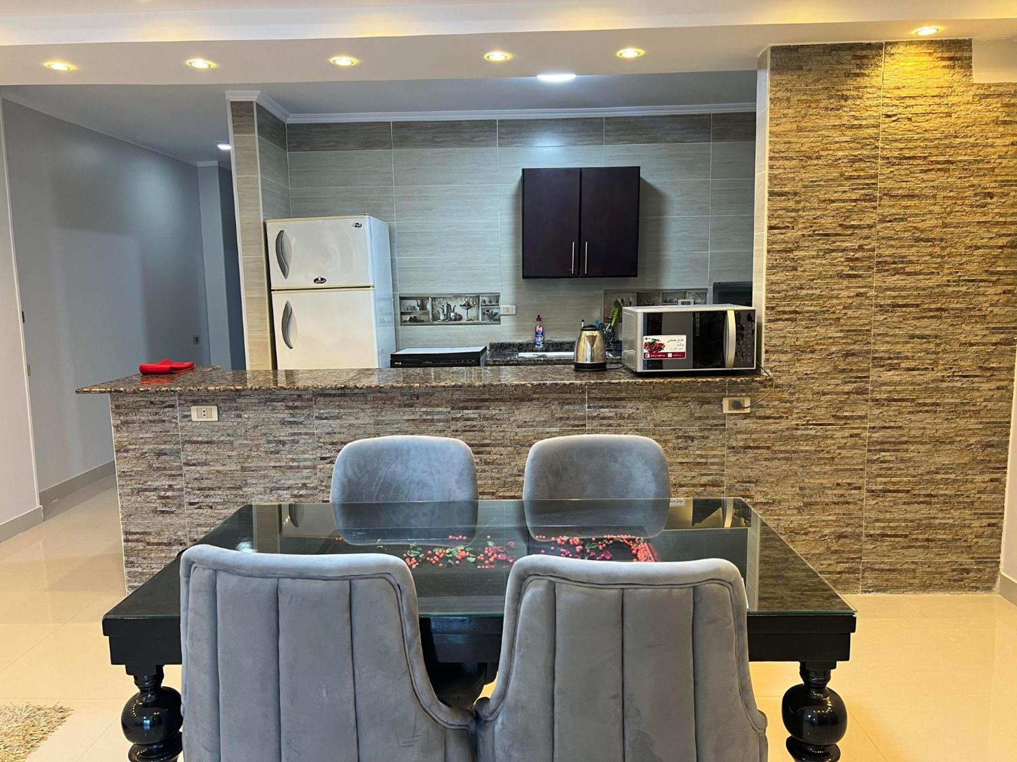 Comfy Luxurious In Location In Mansheyet El Bakry East * Caïro