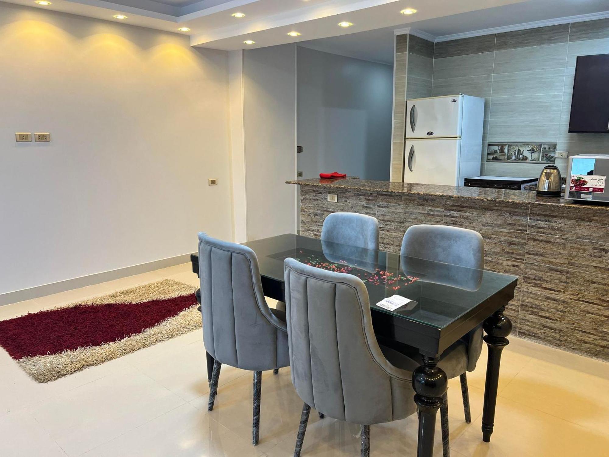 Comfy Luxurious In Location In Mansheyet El Bakry East * Caïro