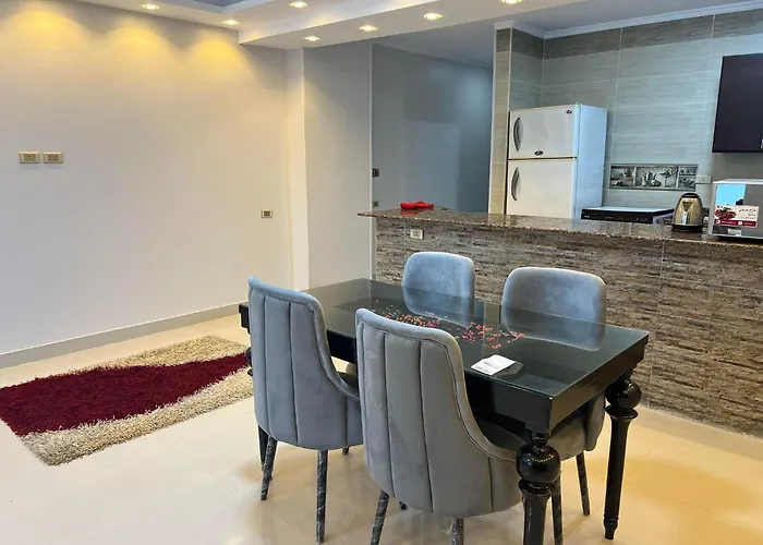 Comfy Luxurious Apartments In Central Location In Mansheyet El Bakry East Cairo